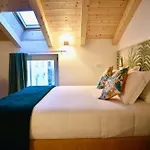 Nine Rooms Shared